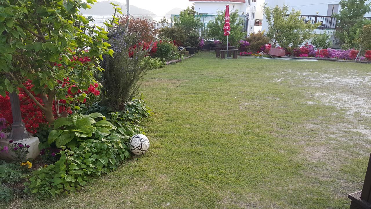 Sunmoon Pension Yeosu Luaran gambar