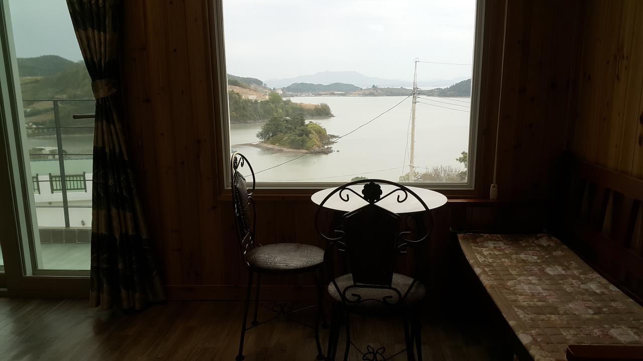 Sunmoon Pension Yeosu Luaran gambar